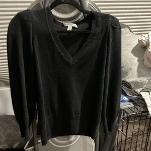 Cashmere puff sleeve v-neck